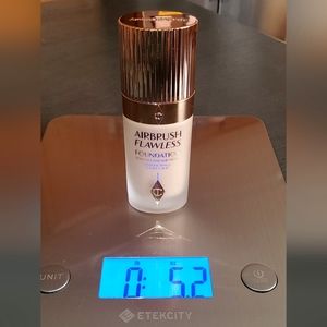 Charlotte Tilbury Foundation 5 Neutral